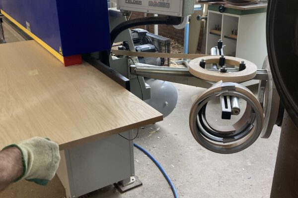 Kanten worden gefineerd